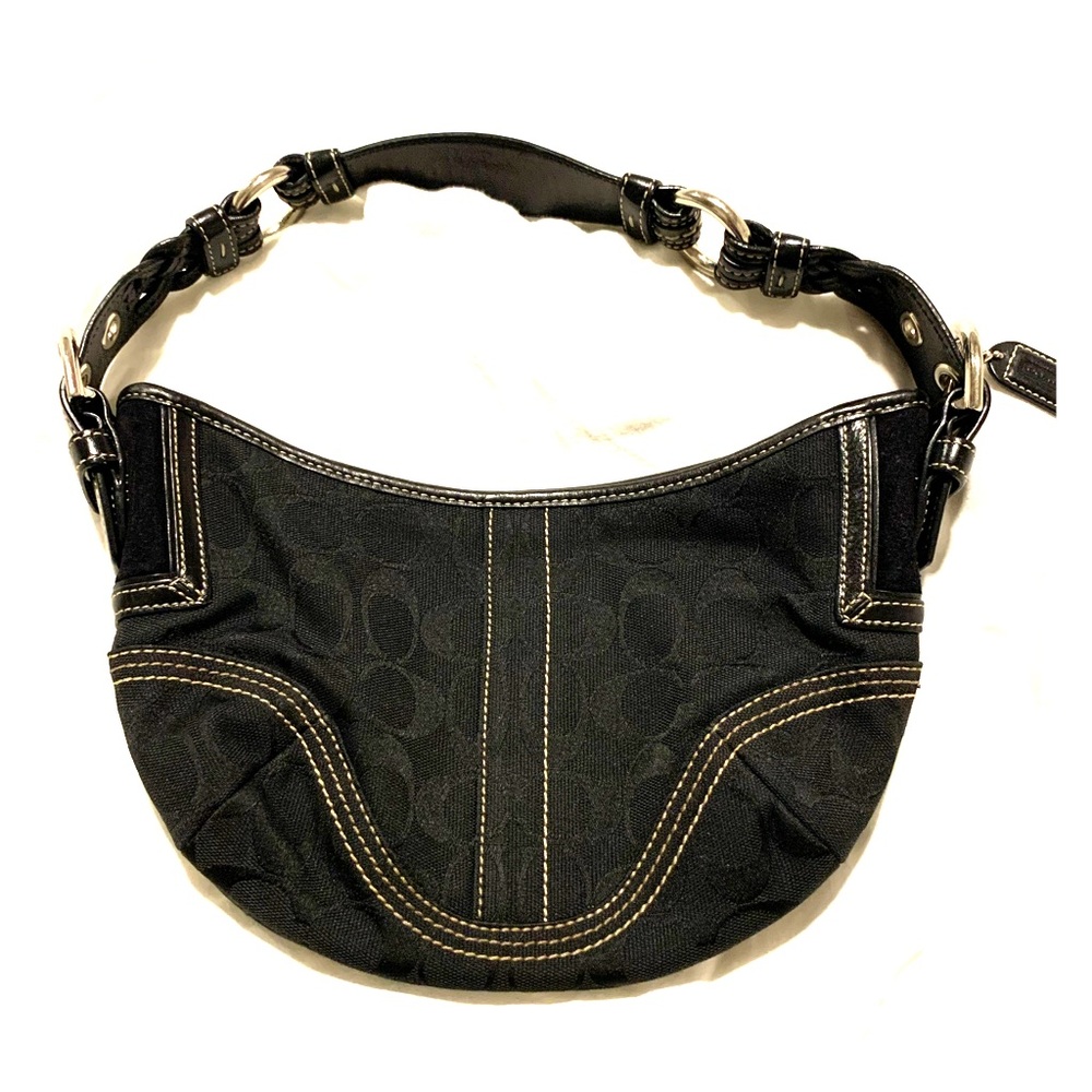 Black vintage Coach soho hobo jacquard small purse